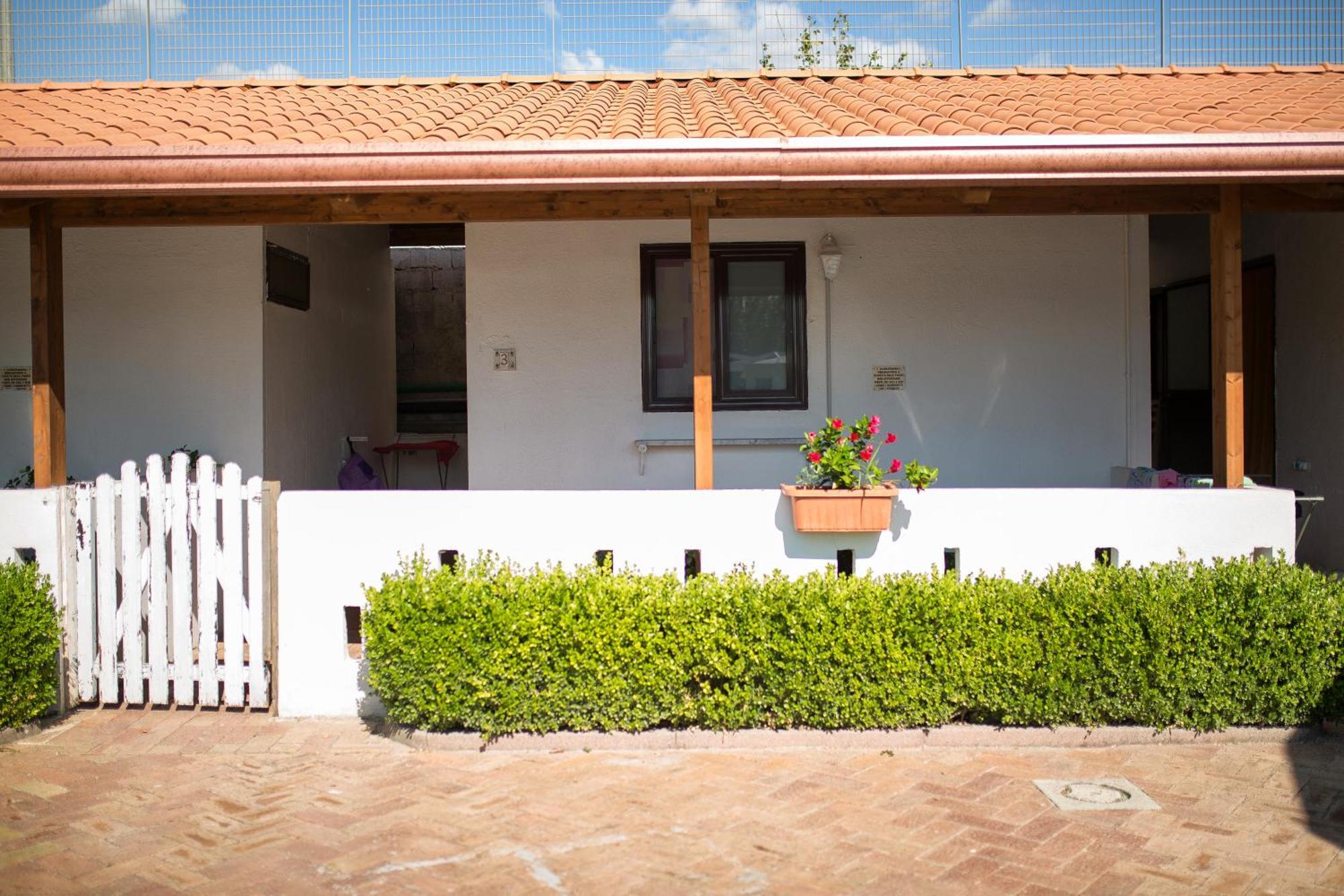 Residence Arco Delle Rose Agropoli Bagian luar foto