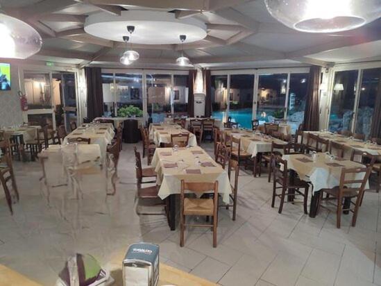 Residence Arco Delle Rose Agropoli Bagian luar foto